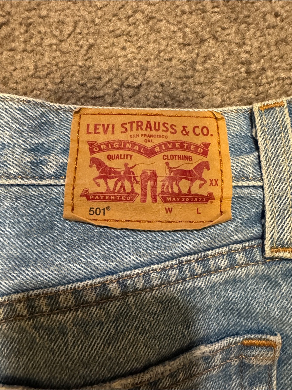 Levi 501’s View 2